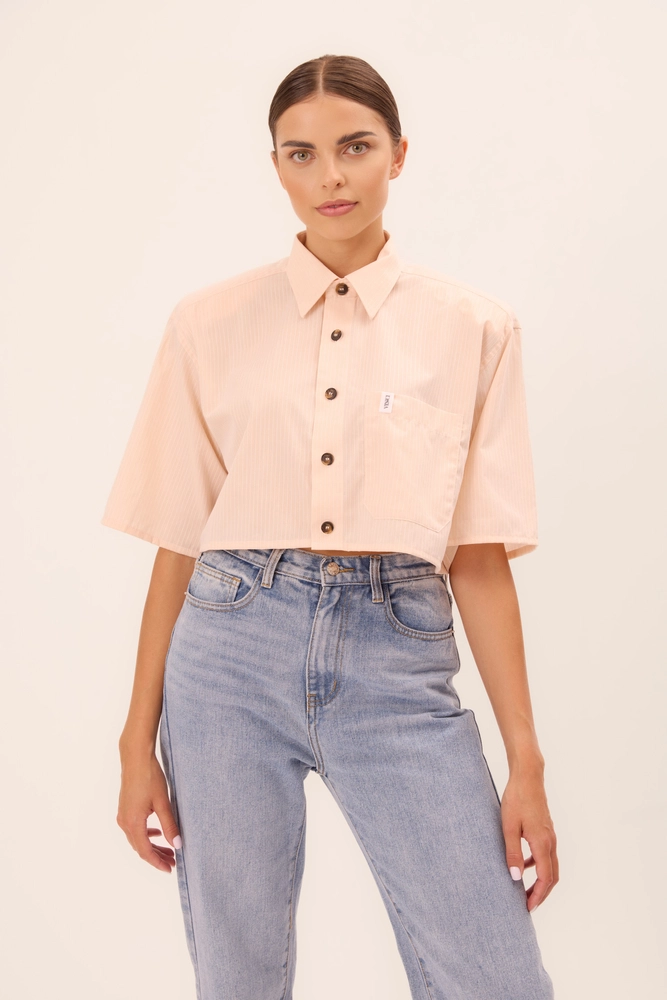 SHORT PEACH SHIRT WITH A DELICATE STRIP WITH DETACHABLE WIDE PADS