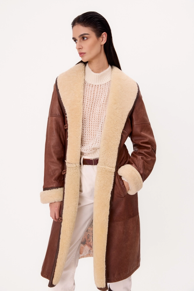 LONG BROWN ADJUSTABLE WAIST SHELLCOAT WITH WHITE FUR