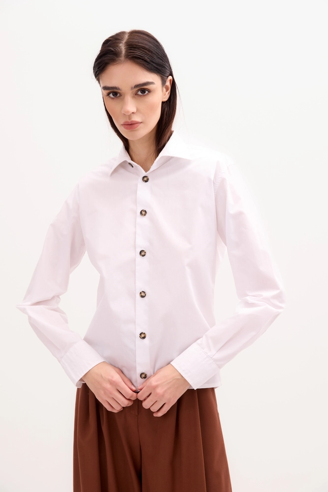 CLASSIC WHITE SHIRT WITH STRONG SHOULDER AND DETACHABLE PADS
