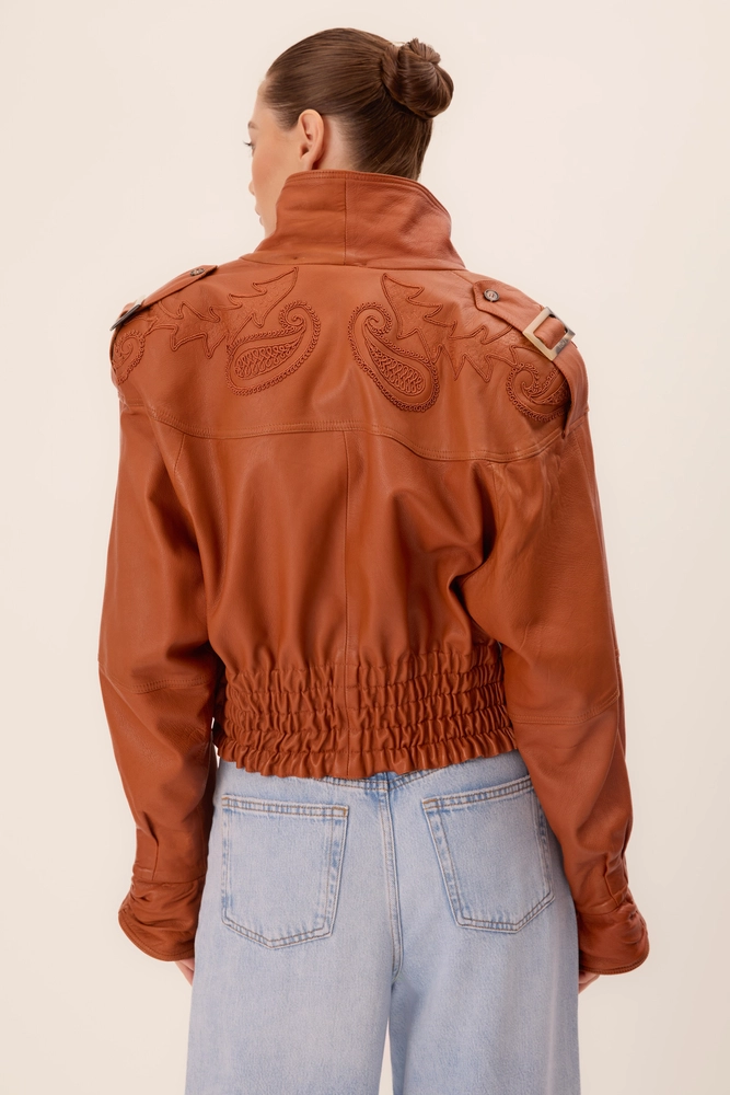 DECORATIVE RED WAISTED LEATHER JACKET WITH EPAGUNS