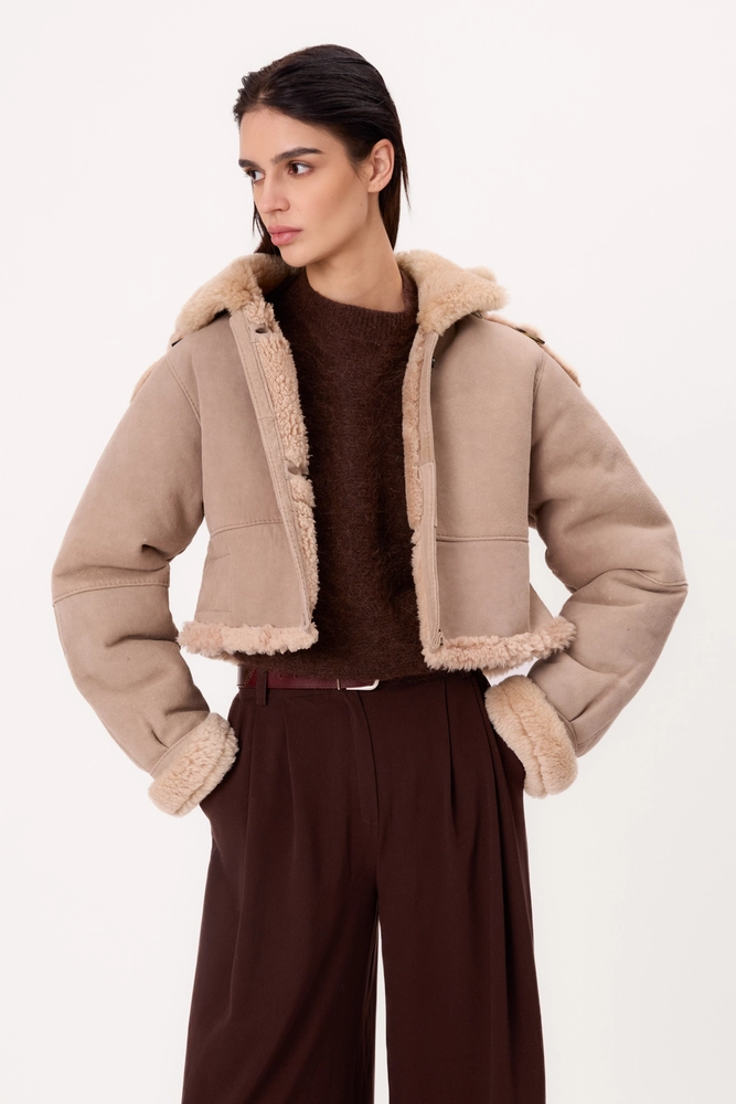 BEIGE NATURAL SHEEPSKIN COAT WITH HOOD