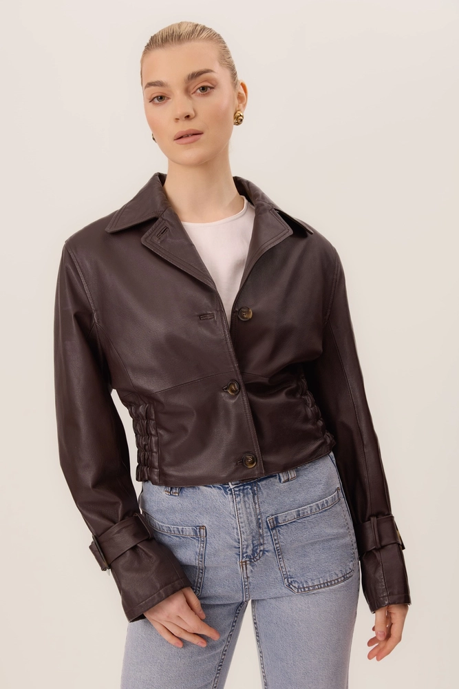 BROWN LEATHER JACKET WITH PADS
