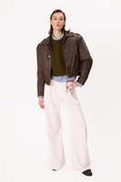 BROWN FITTED LEATHER BOMBER JACKET