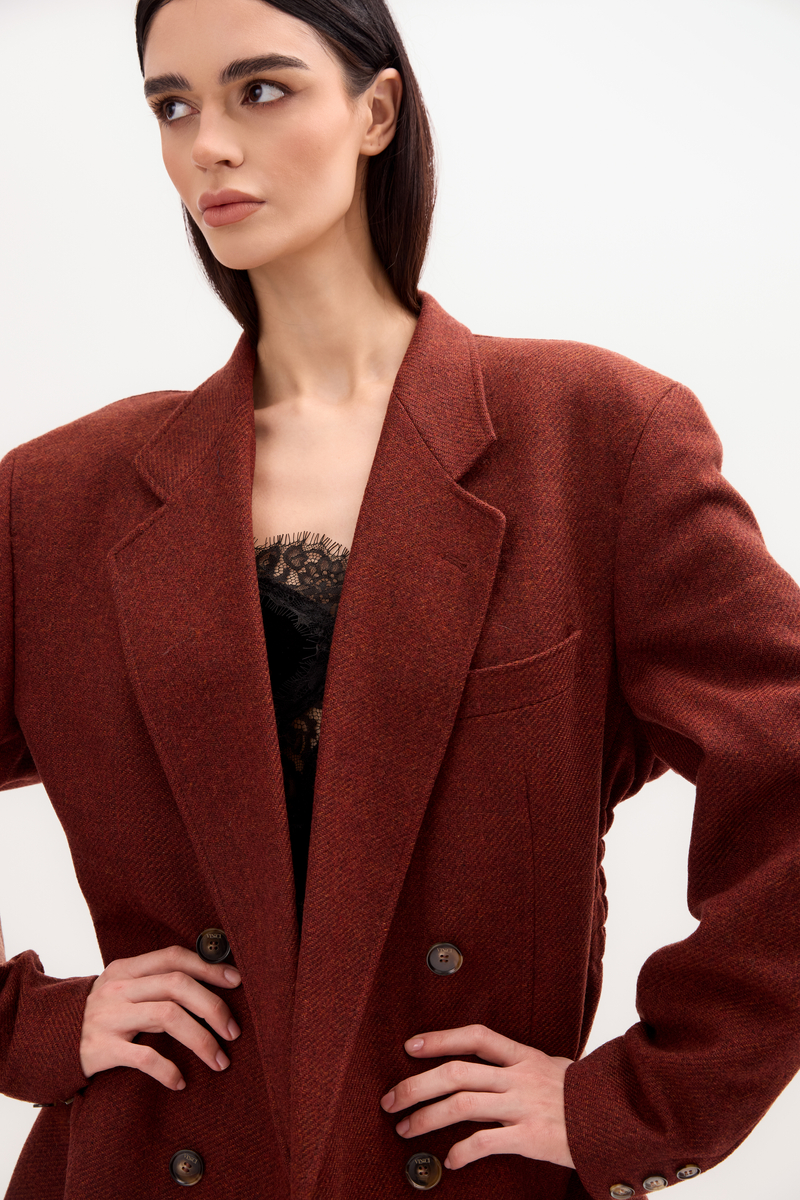 DOUBLE-BREASTED BURGUNDY JACKET MODEL No4