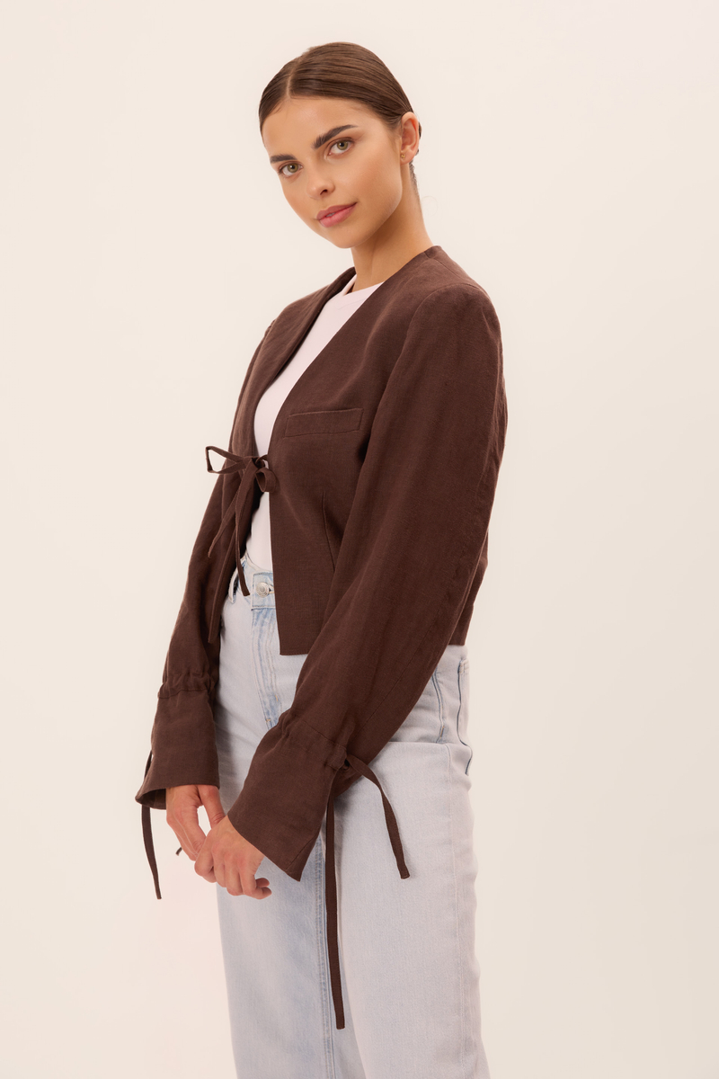 BROWN SHORT STRAIGHT JACKET WITH TIES
