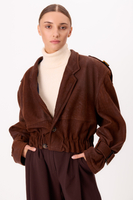 BRĄZOWA ZAMSZOWA KURTKA SKÓRZANA Z KLAMRAMI