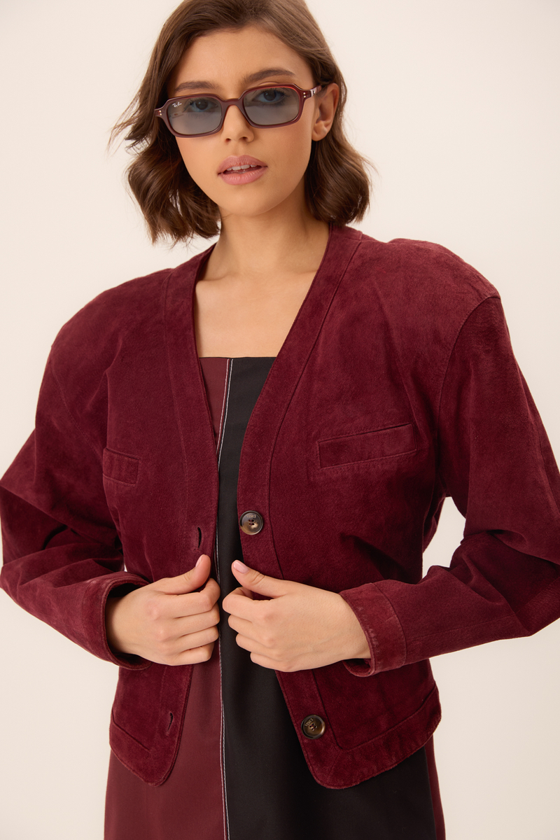 BURGUNDY SUEDE FITTED LEATHER JACKET