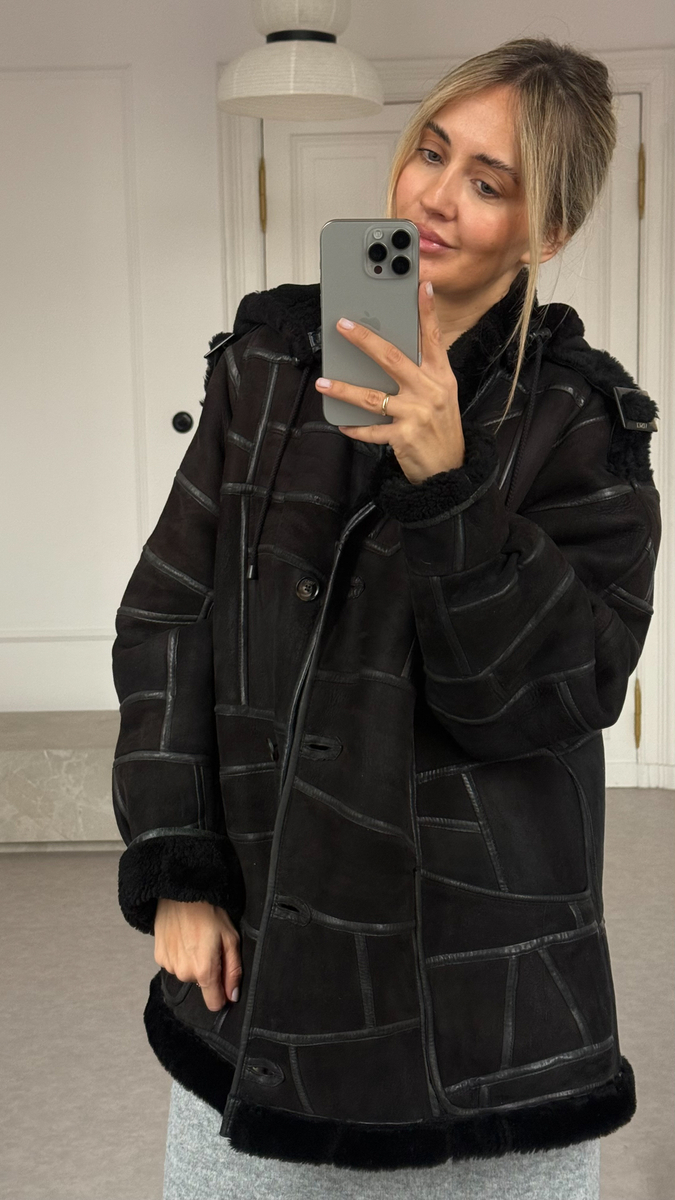 BLACK PATCHWORK NATURAL SHEEPSKIN WITH EPADS