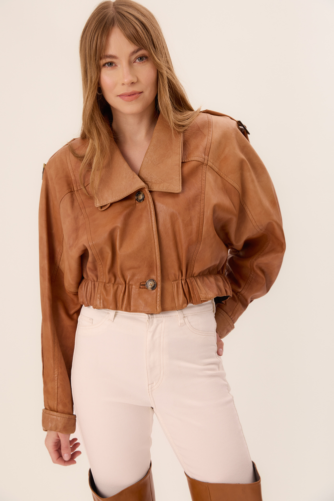 BROWN FITTED LEATHER JACKET