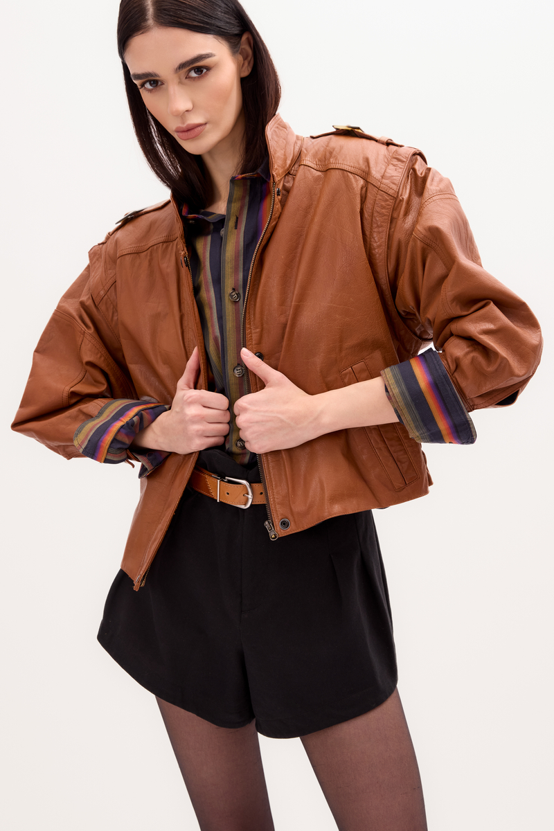CAMEL LEATHER JACKET WITH DETACHABLE SLEEVES