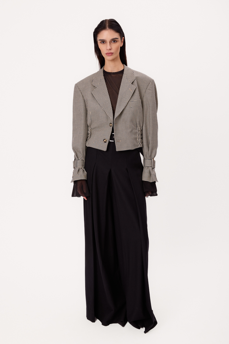 BEIGE ADJUSTABLE WAIST REGULAR JACKET MODEL No. 5 WITH NAVY HOUNDSTOOTH PATTERN