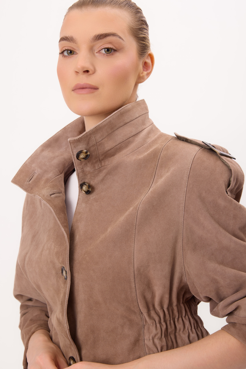SHORT BEIGE SUEDE LEATHER BOMBER JACKET WITH EPADS