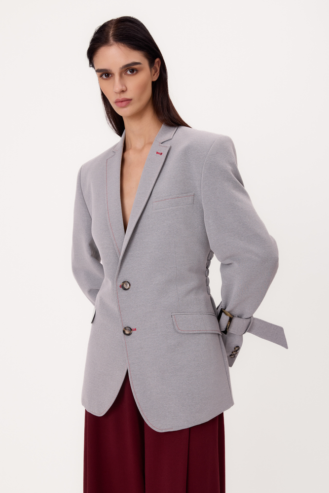 LONG GRAY SMOOTH PETITE JACKET WITH ADJUSTABLE WAIST AND BUCKLES MODEL No6