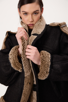 BLACK NATURAL SHEEPSKIN WITH LIGHT FUR