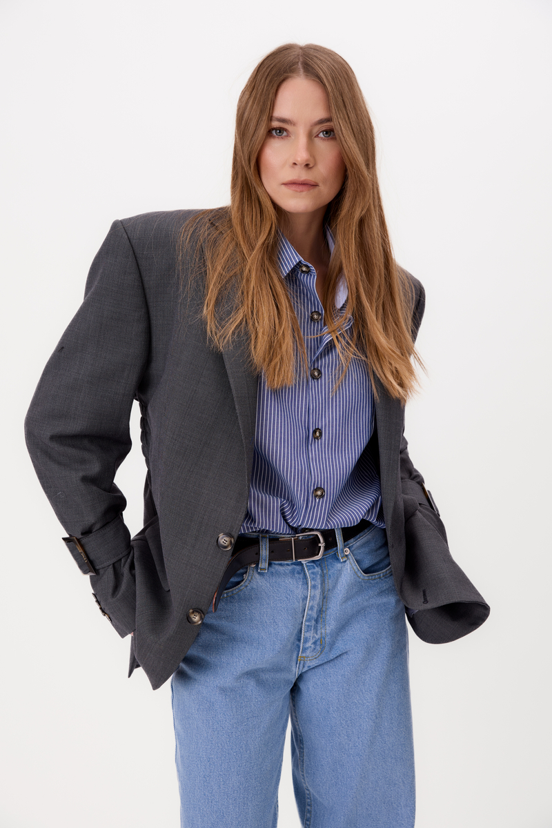 GRAY SLIM FIT BLAZER WITH BUCKLES MODEL No6