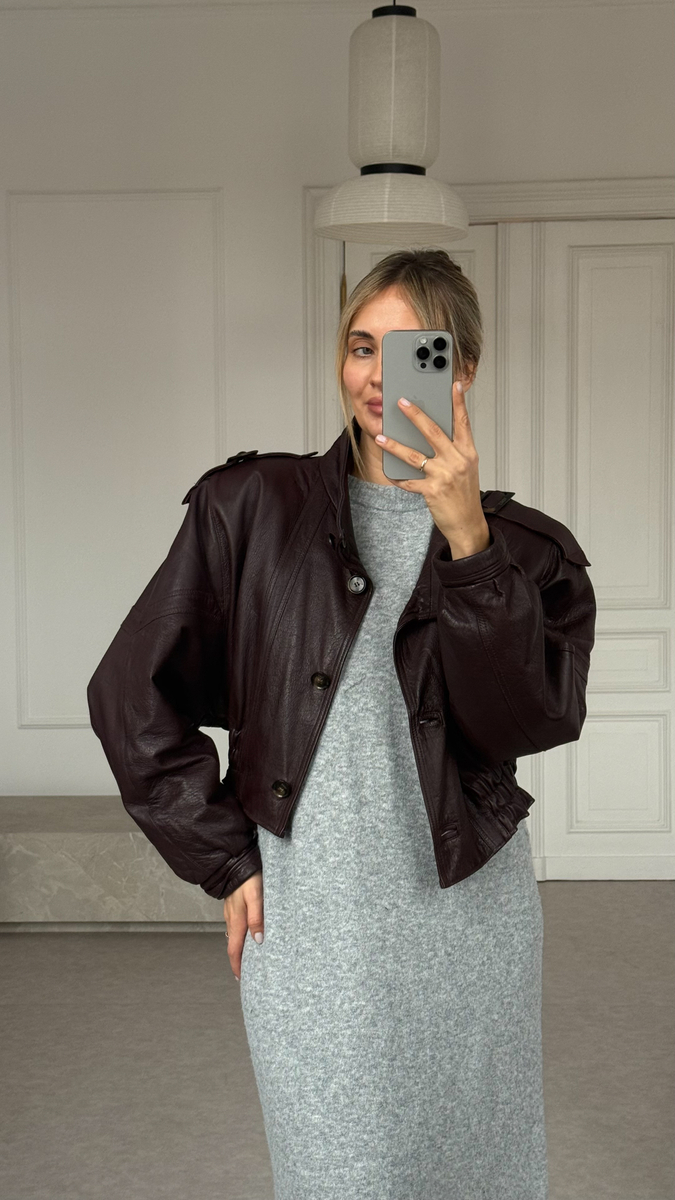 SHORT BROWN FITTED LEATHER JACKET