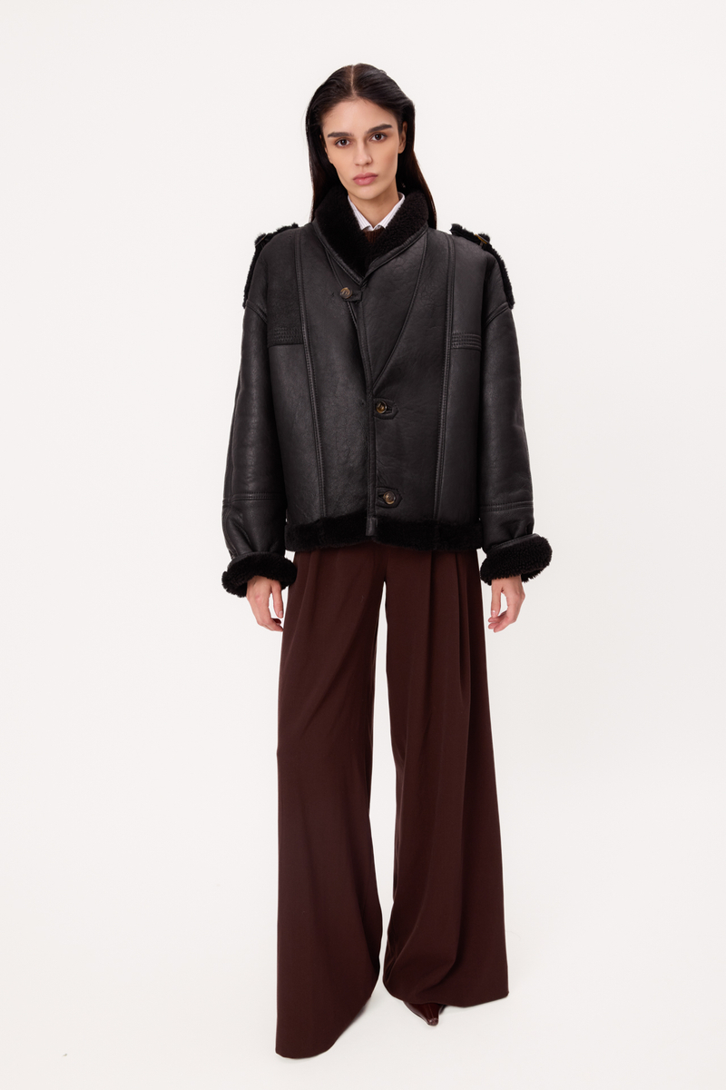 LONG BLACK NATURAL TALL SHEEPSKIN