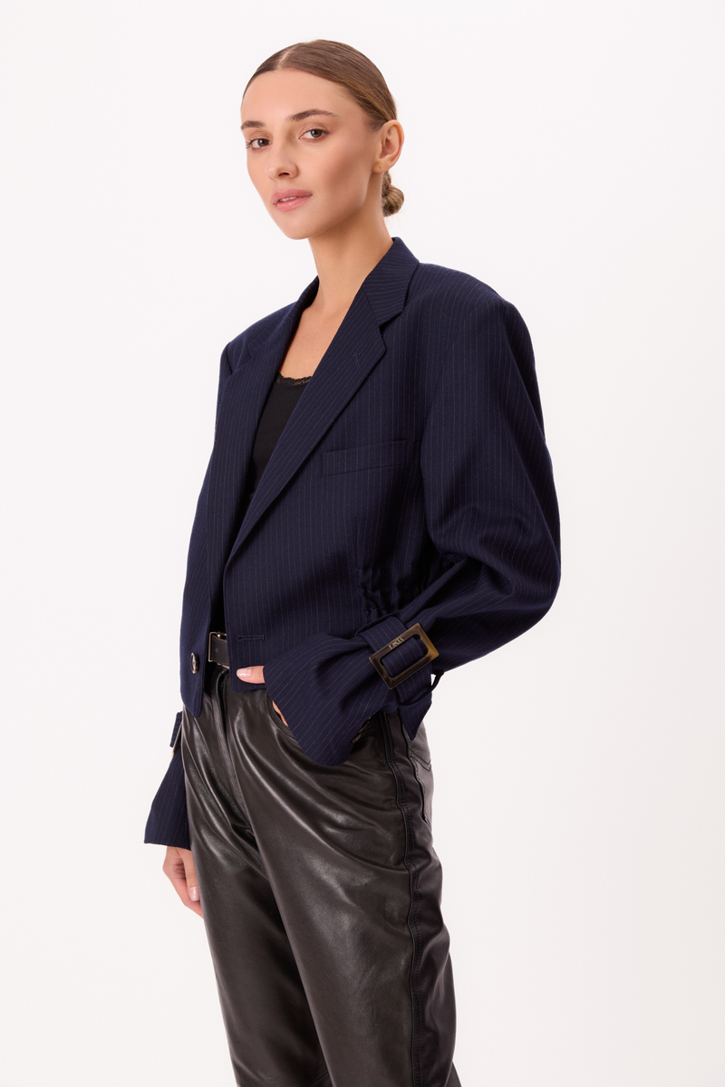 SHORT NAVY BLUE JACKET No5 WITH A DELICATE STRIP