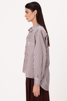 KOSZULA REGULAR OVERSIZE W BRĄZOWE PASKI