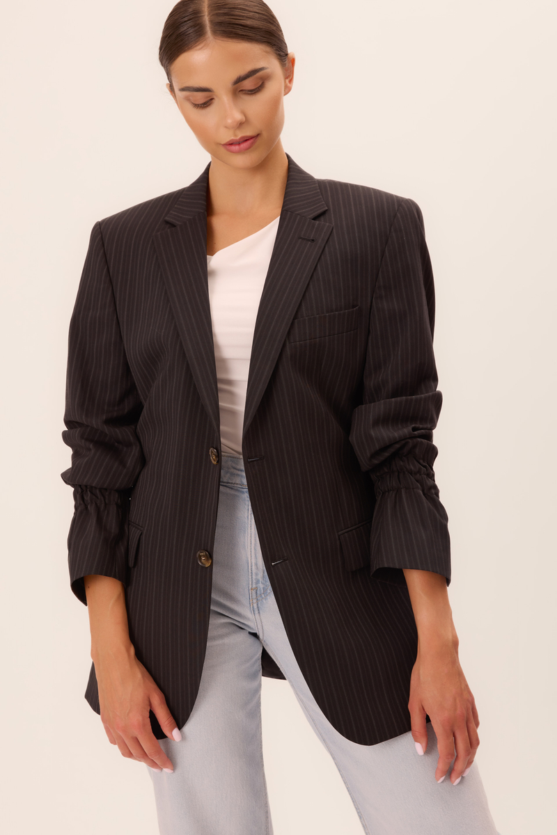 BLACK CLASSIC FITTED WOOL BLAZER WITH LIGHT PINSTRIPE MODEL No2