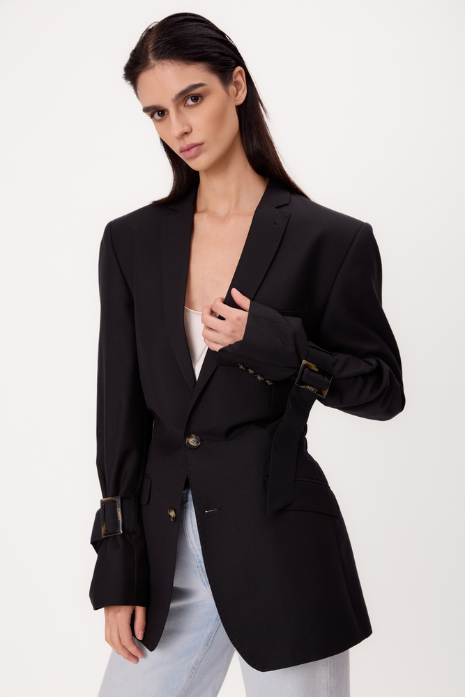 LONG BLACK PETITE JACKET WITH ADJUSTABLE WAIST AND BUCKLES MODEL No6