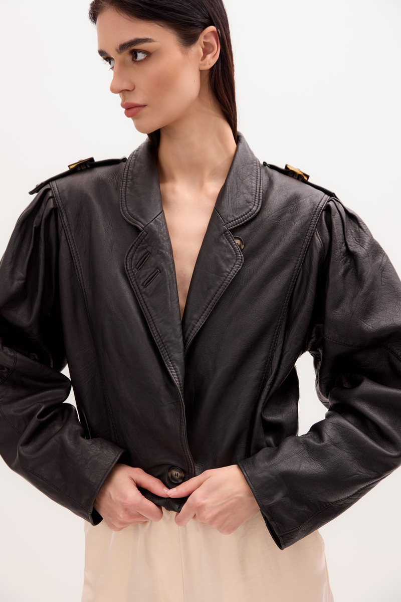 BLACK LEATHER JACKET BOMBER CUT