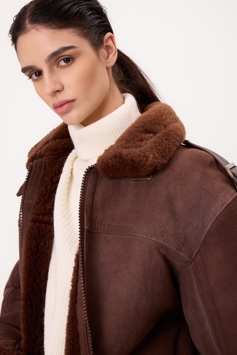 LONG BROWN NATURAL SHEEPSKIN COAT WITH A ZIPPER