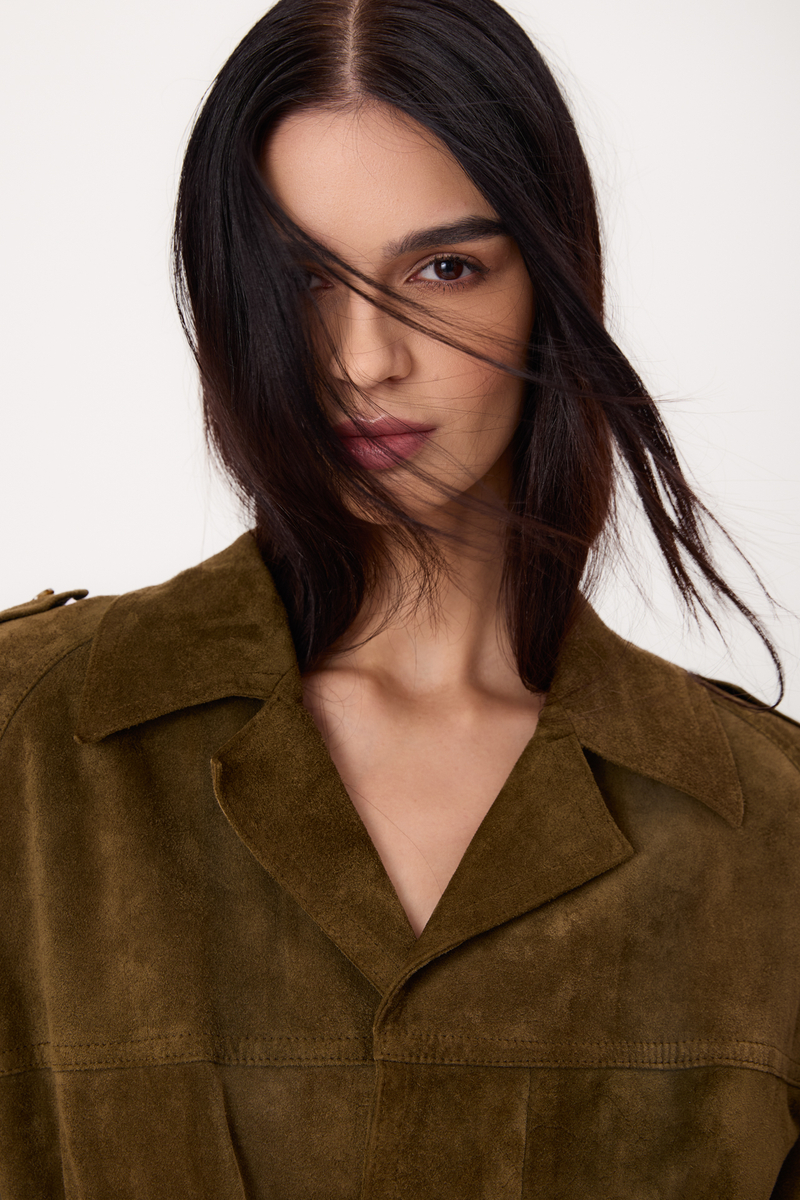 LONG GREEN SUEDE LEATHER JACKET WITH ADJUSTABLE WAIST AND BELT