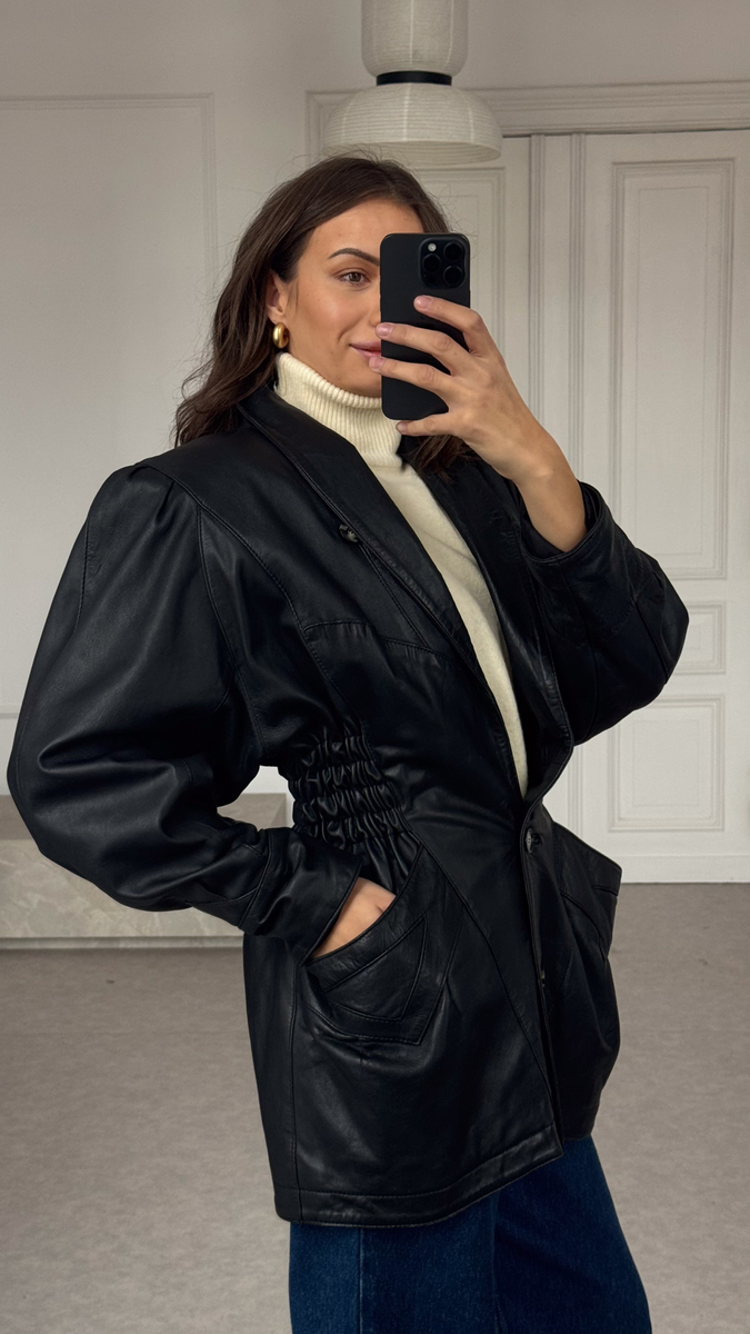 LONG FITTED DRESS-CUT LEATHER JACKET