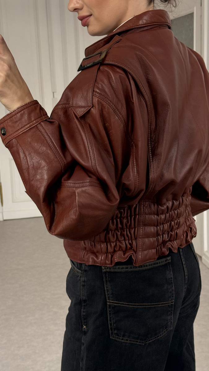 RED LEATHER JACKET WITH EPAGUINS