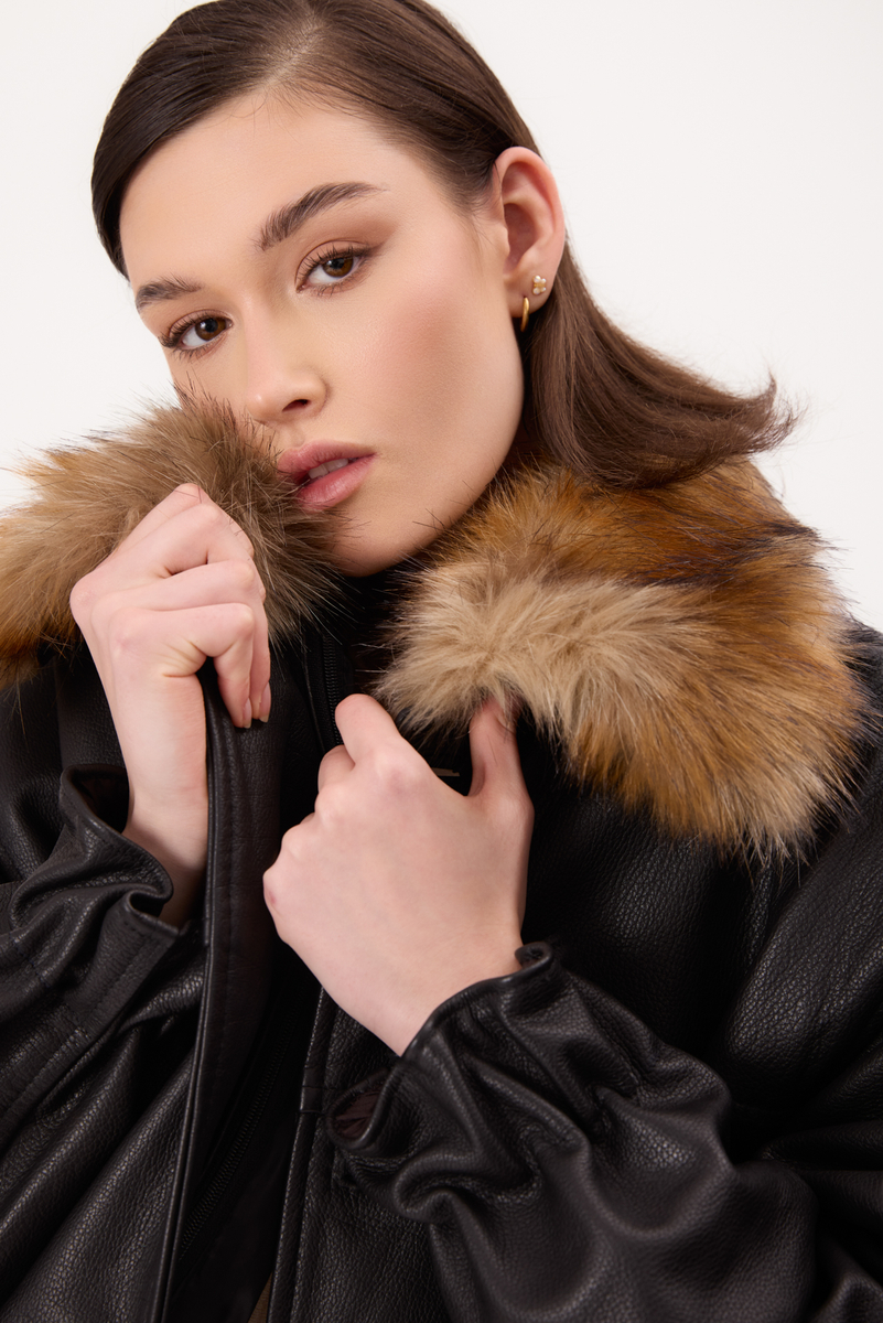 BLACK LEATHER JACKET WITH DETACHABLE FUR COLLAR
