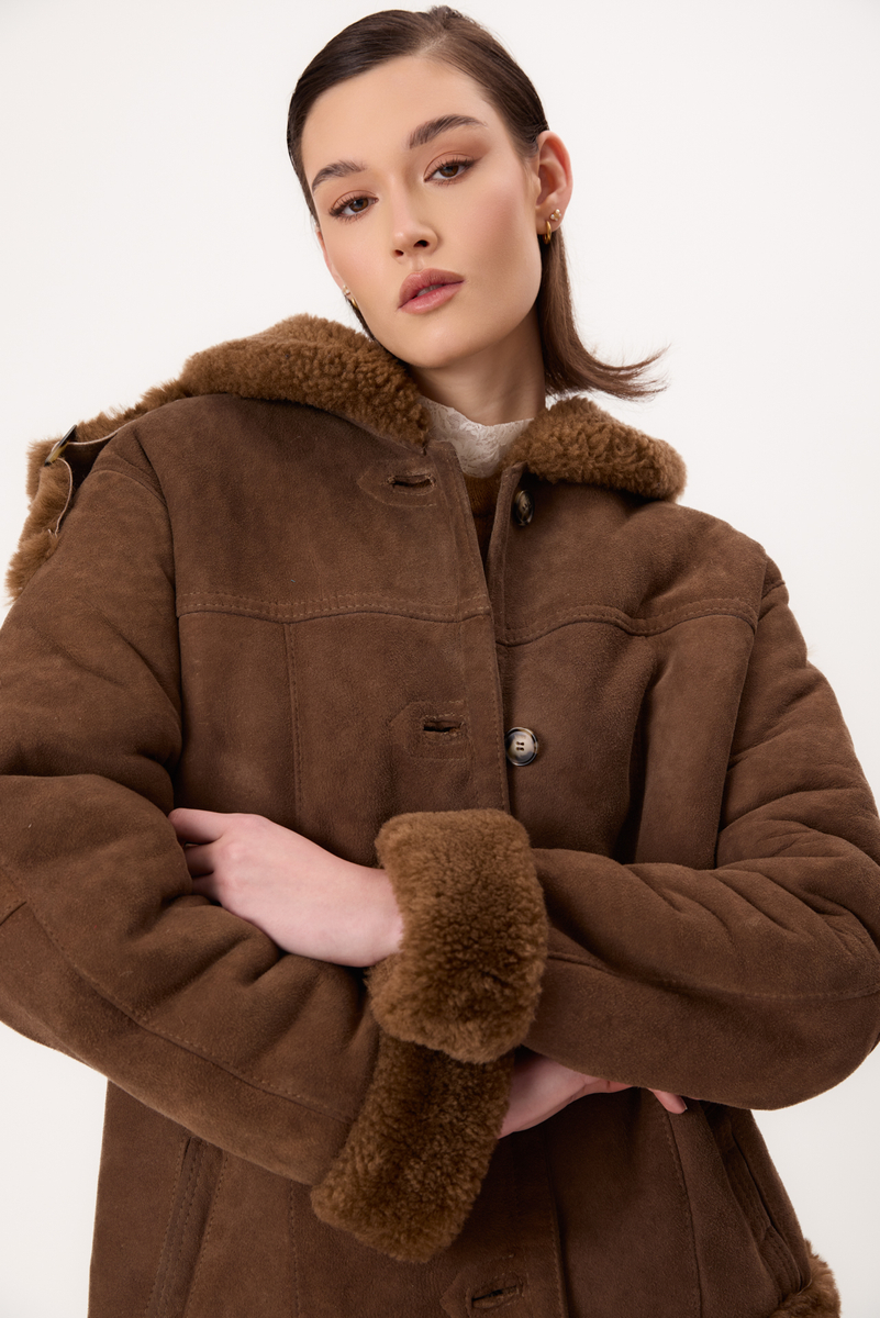 BROWN NATURAL SHEEPSKIN WITH EDGE