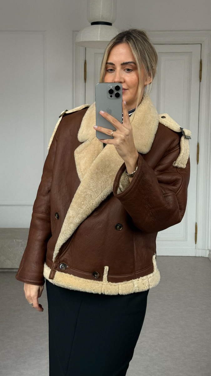 BROWN NATURAL SHEEPSKIN WITH EPADS