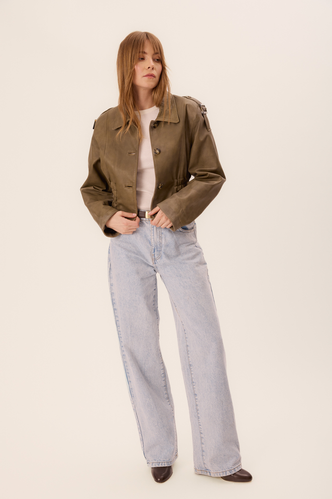 SHORT WAISTED LEATHER BIKER JACKET IN KHAKI
