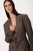 LONG BEIGE SLIM-TAILED PETITE JACKET WITH ADJUSTABLE WAIST WITH BUCKLES MODEL No6