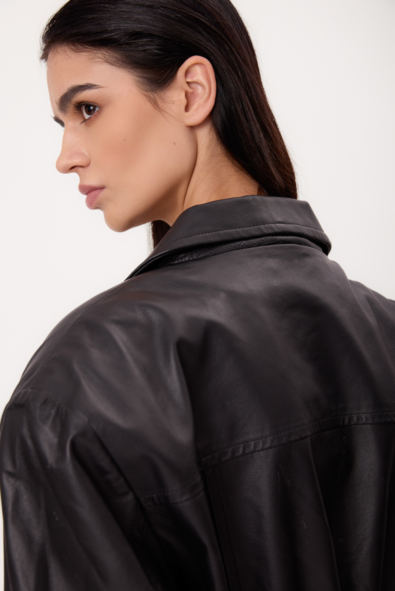 SHORT BLACK ADJUSTABLE WAIST REGULAR LEATHER JACKET WITH BUCKLES