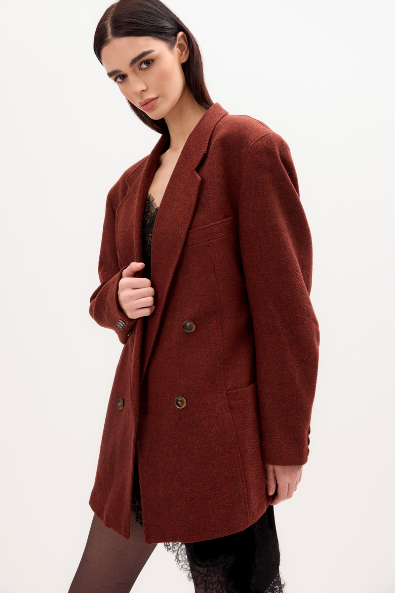 DOUBLE-BREASTED BURGUNDY JACKET MODEL No4