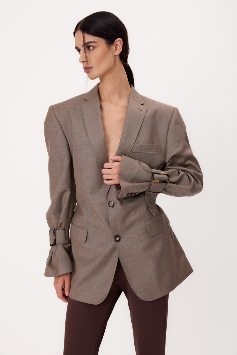 LONG WAISTED BEIGE REGULAR BLAZER WITH BUCKLES MODEL No6