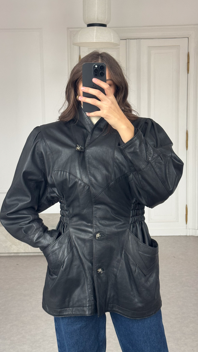 LONG FITTED DRESS-CUT LEATHER JACKET