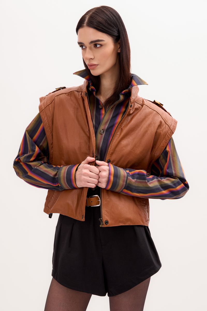 CAMEL LEATHER JACKET WITH DETACHABLE SLEEVES