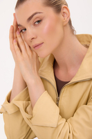 SHORT BUTTER LEATHER JACKET