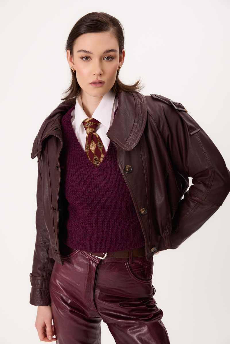 ŚLIWKOWA KURTKA SKÓRZANA W KROJU BOMBER