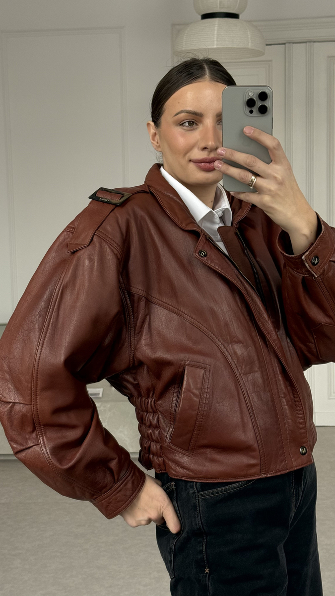 RED LEATHER JACKET WITH EPAGUINS