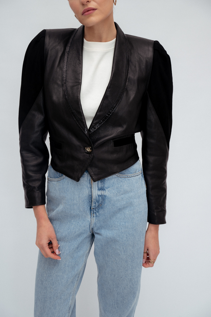 BLACK LEATHER JACKET WITH VELOR STITCHING