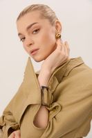 TALIOWANA MARYNARKA Z ROZCIĘCIAMI I KLAMRAMI NA RĘKAWACH MODEL No8 