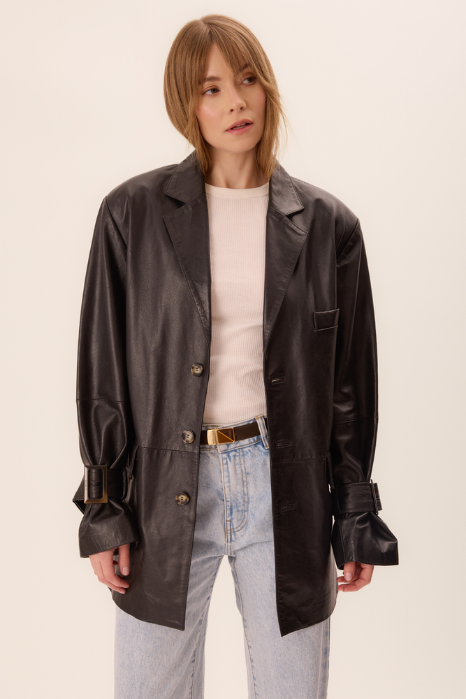 LONG BLACK FITTED LEATHER JACKET WITH BUCKLES