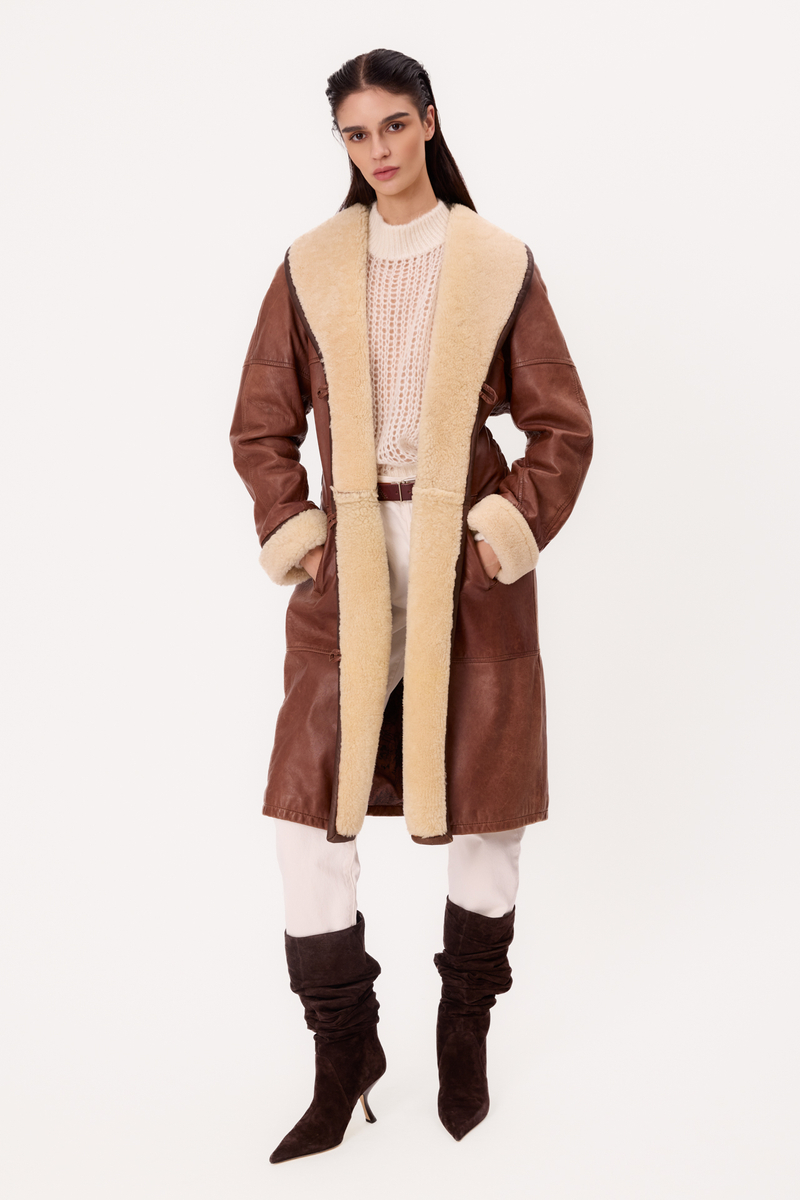 LONG BROWN ADJUSTABLE WAIST SHELLCOAT WITH WHITE FUR
