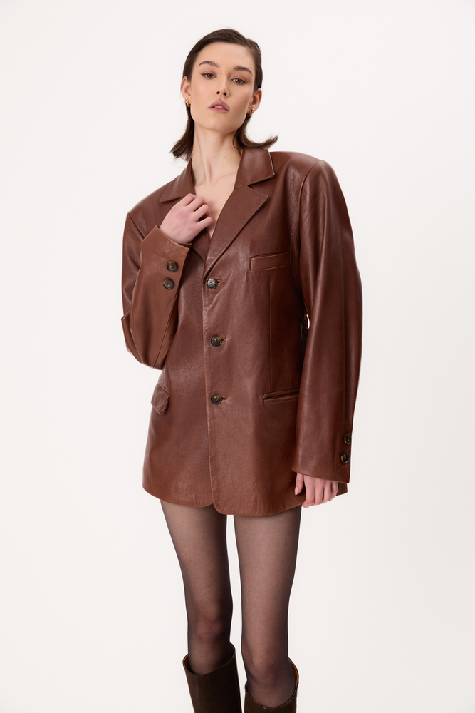 BROWN LONG-LENGTH FITTED LEATHER JACKET