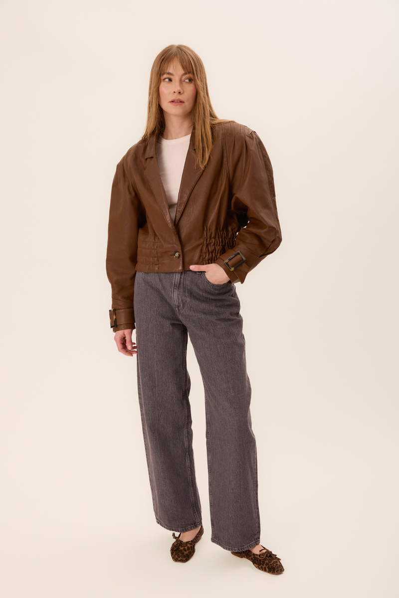 BROWN FITTED LEATHER BIKER JACKET