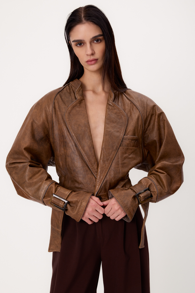 SHORT BROWN ADJUSTABLE WAIST DIPPED REGULAR LEATHER JACKET